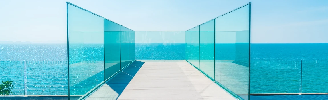 Customized Glass Pool Fence Repair Services in Wesley Chapel, FL